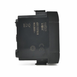 living international presa bipasso  bivalente 10/16a 250v compatibile antracite l4180