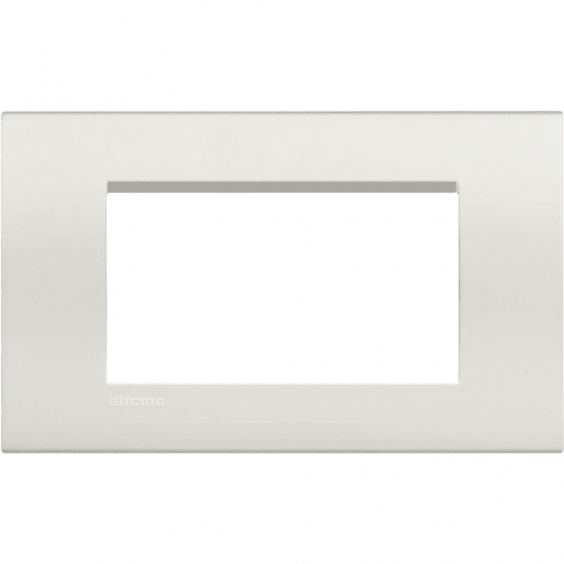 bticino  living light  placca 4 posti bianca bticino lna4804bi