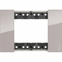 bticino living now placca aura tre posti  tecnopolimero bticino ka4803dm