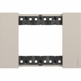 bticino living now placca sabbia tre posti  tecnopolimero bticino ka4803km