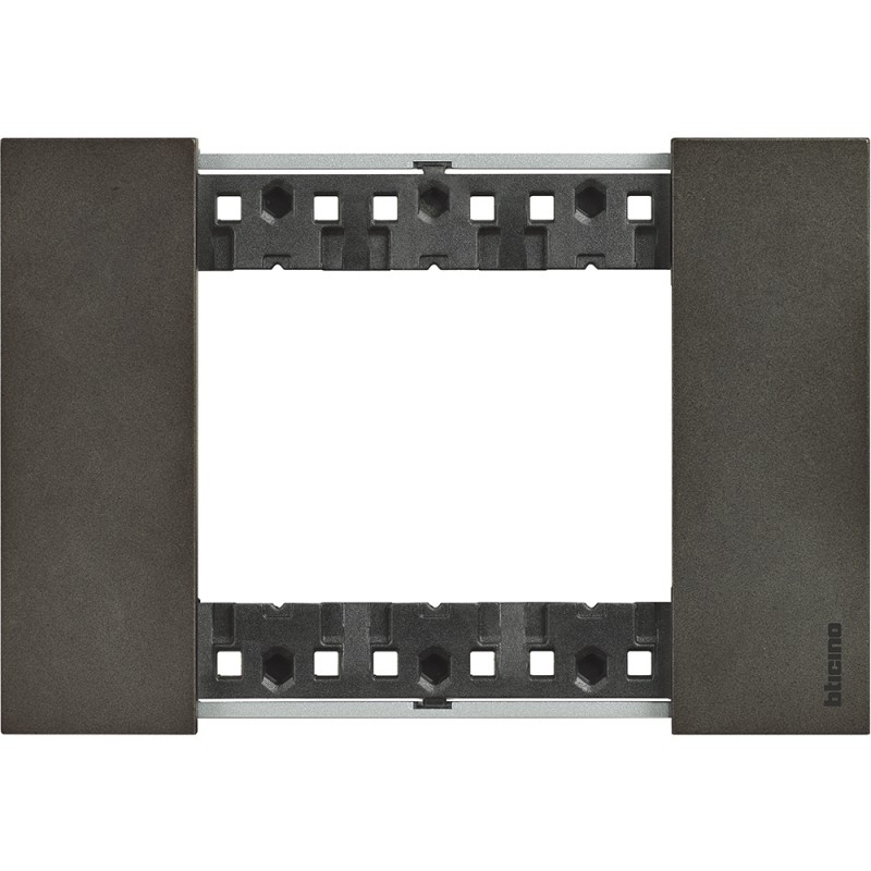 bticino living now placca space tre posti  zama bticino ka4803ng