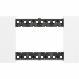 bticino living now placca bianca  4 posti  tecnopolimero bticino ka4804kw