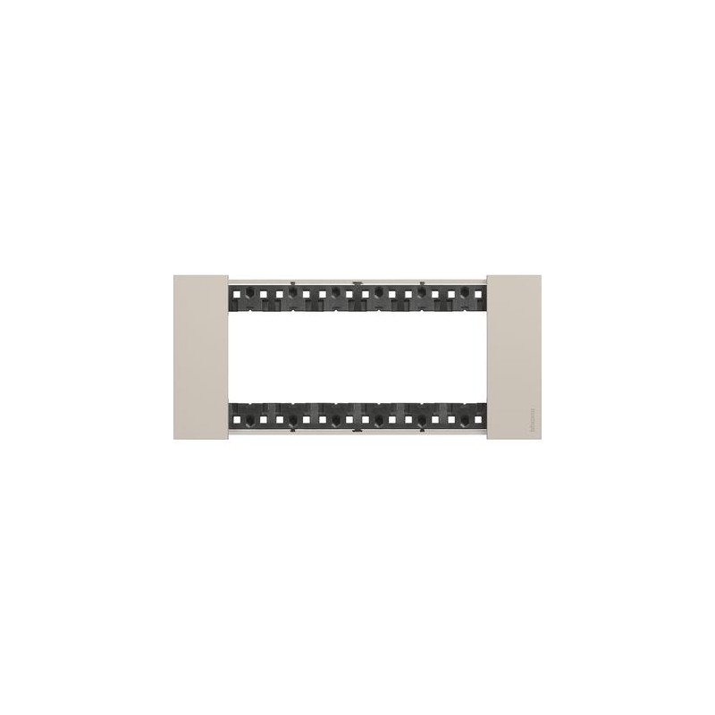 bticino living now placca sabbia sei posti  tecnopolimero bticino ka4806km